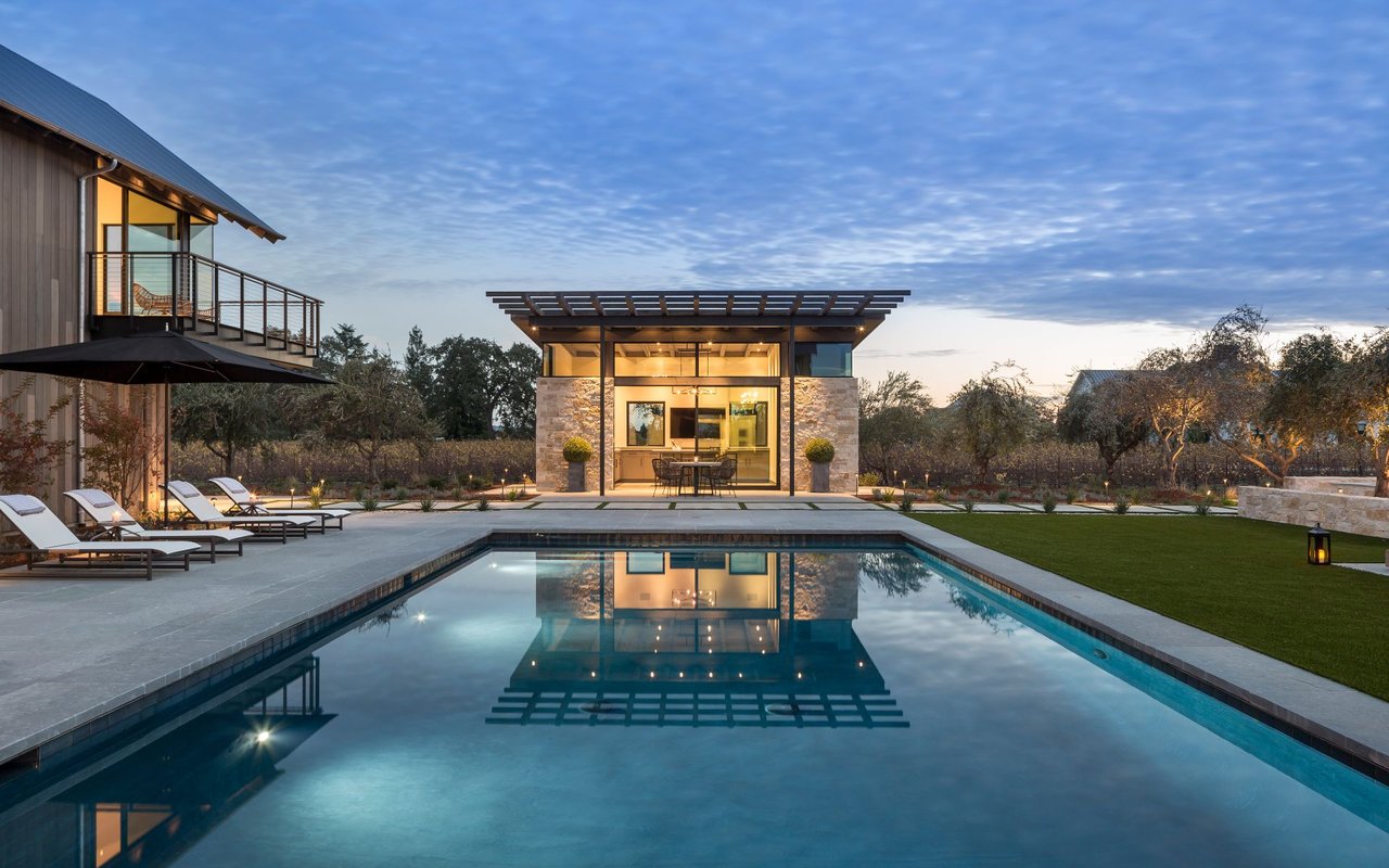 Orchard Avenue, Napa