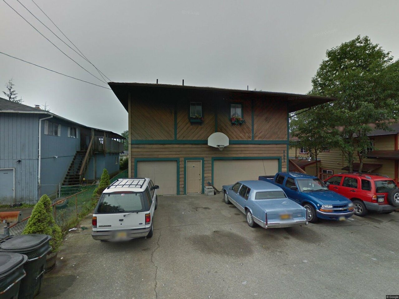 3441-3443 Arnold Ave