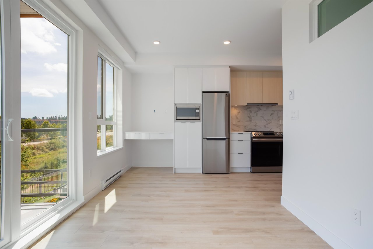 222-1792 Starling Dr