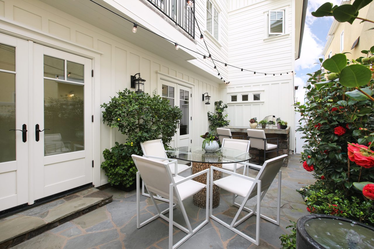 426 Dahlia Avenue