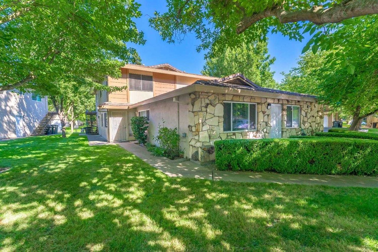 5146 Connecticut Drive Unit 2