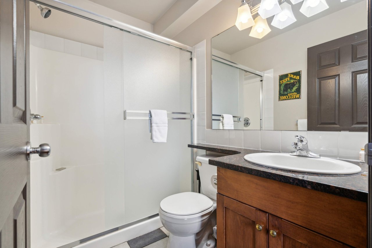 140 Kananaskis Way Unit: 105