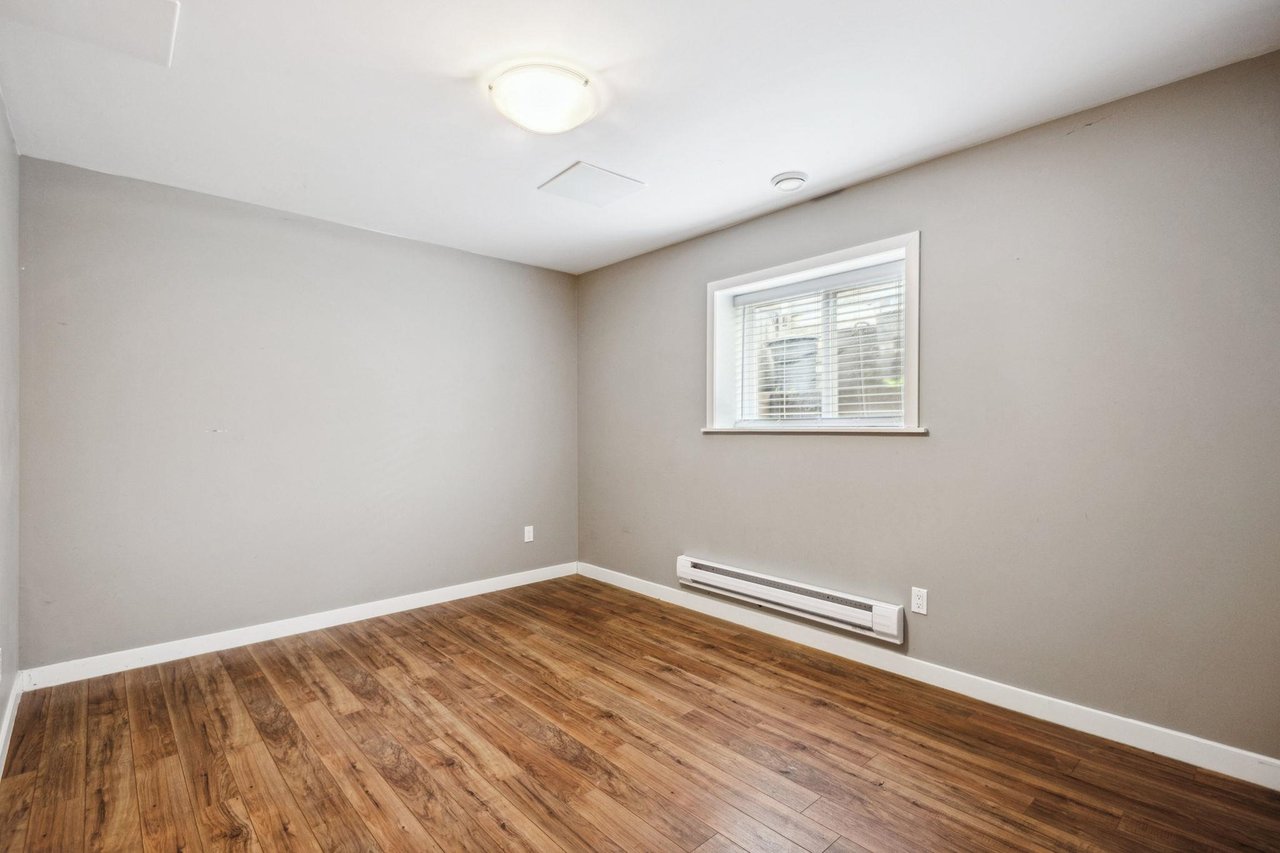 20307 98a Ave