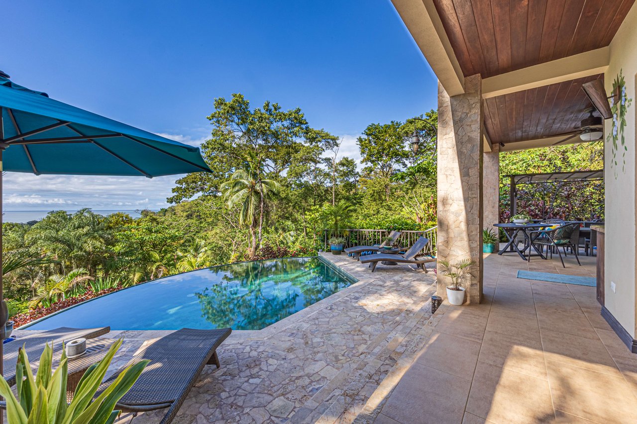 Luxurious Coastal Retreat with Ocean Views in Uvita, Costa Rica