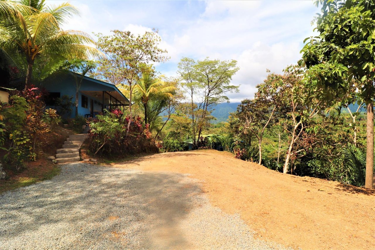 Iconic Eco-lodge With Outstanding Ocean, Sunset, and Mountain Views