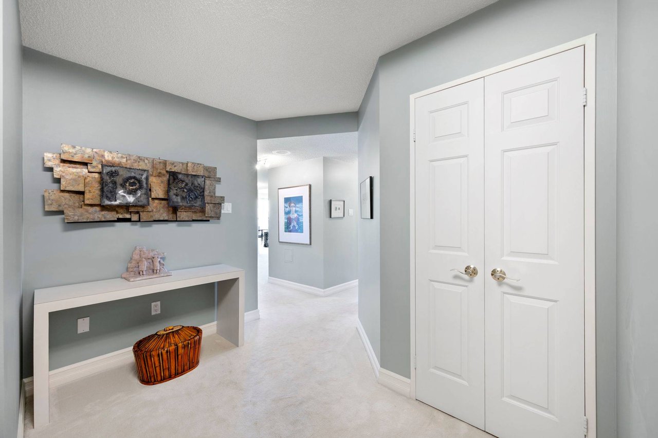 SOLD: Prestigious Manhattan Place Condominiums