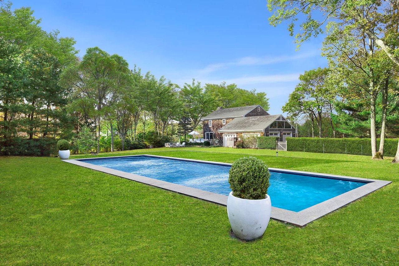 Sprawling Sag Harbor Colonial