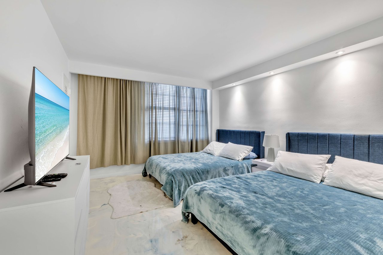 5161 Collins Ave #411 Miami Beach FL-33140