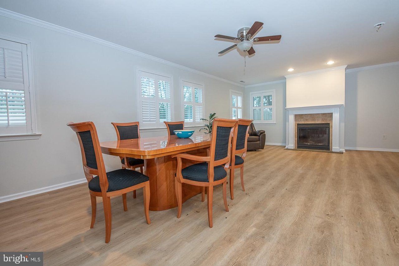 82 Woodbine Way
