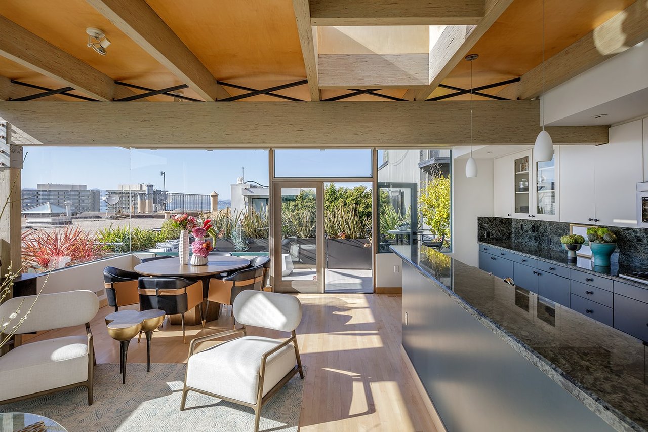 2739 Larkin Street