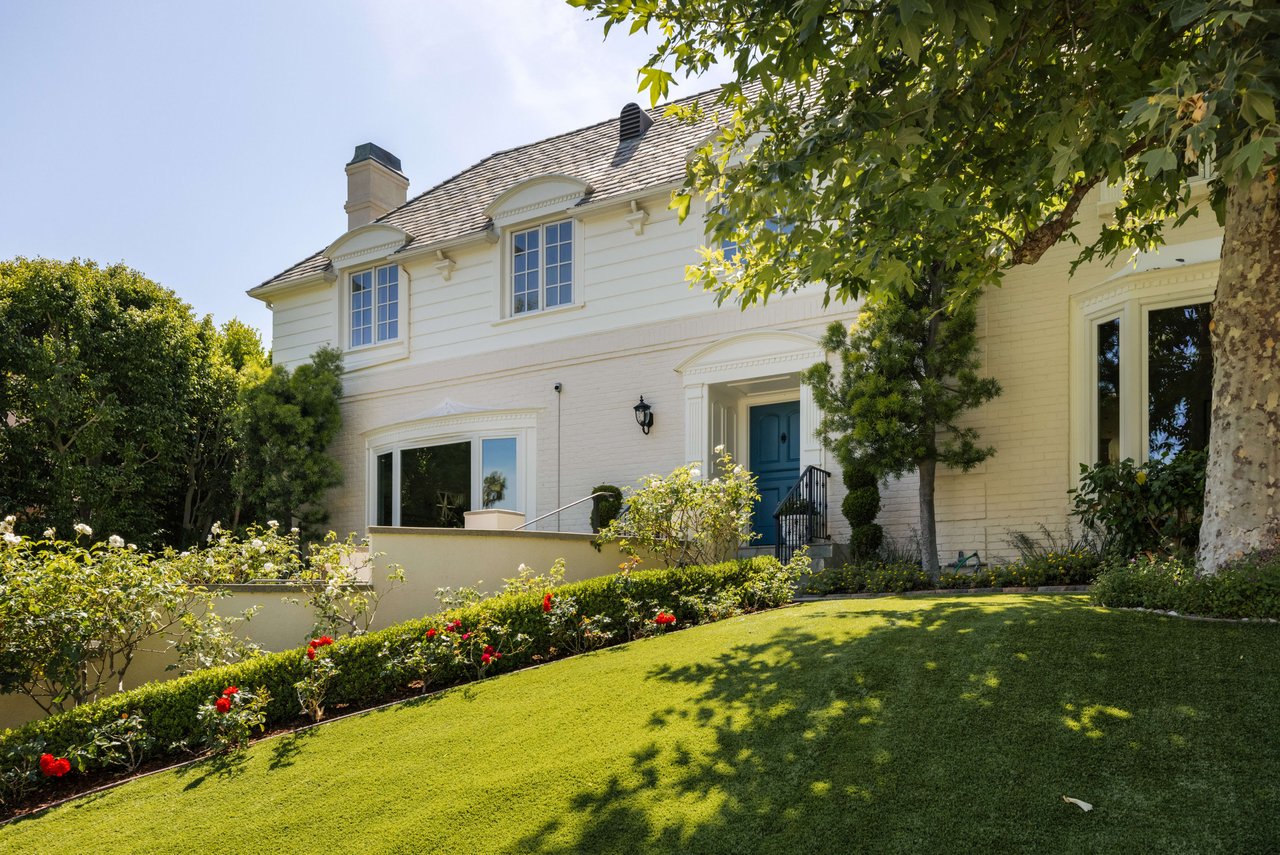 Gated and Private Classic Los Feliz Estate c1941