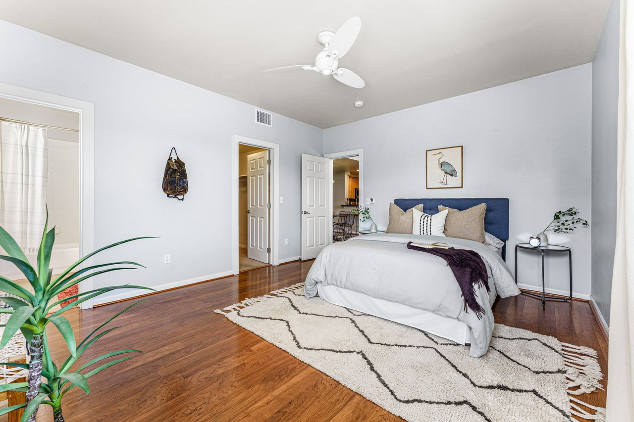 2808 Syracuse Street Unit 216