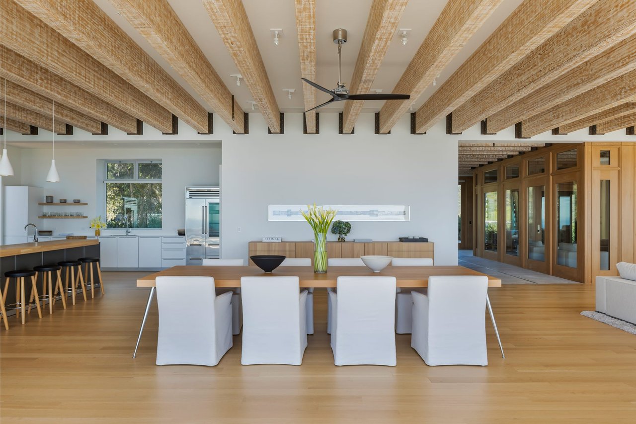 23800 Malibu Crest