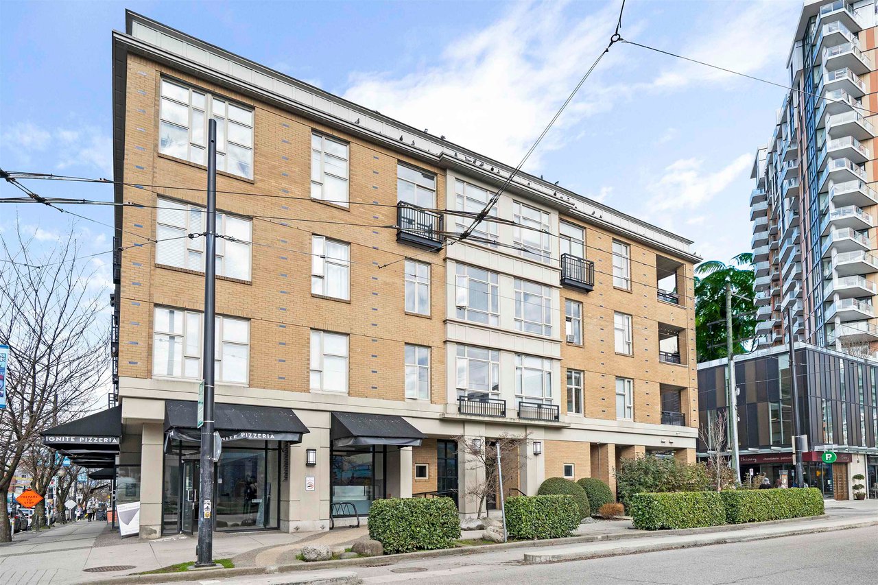312-205 E 10th Ave