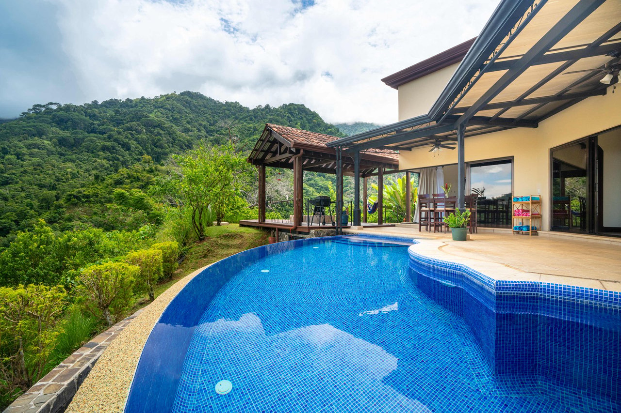 Multi-Home Luxury Estate, With Jungle, Mountain And Ocean Views, Private Waterfalls And Orchards On 71 Acres In Gated Community!