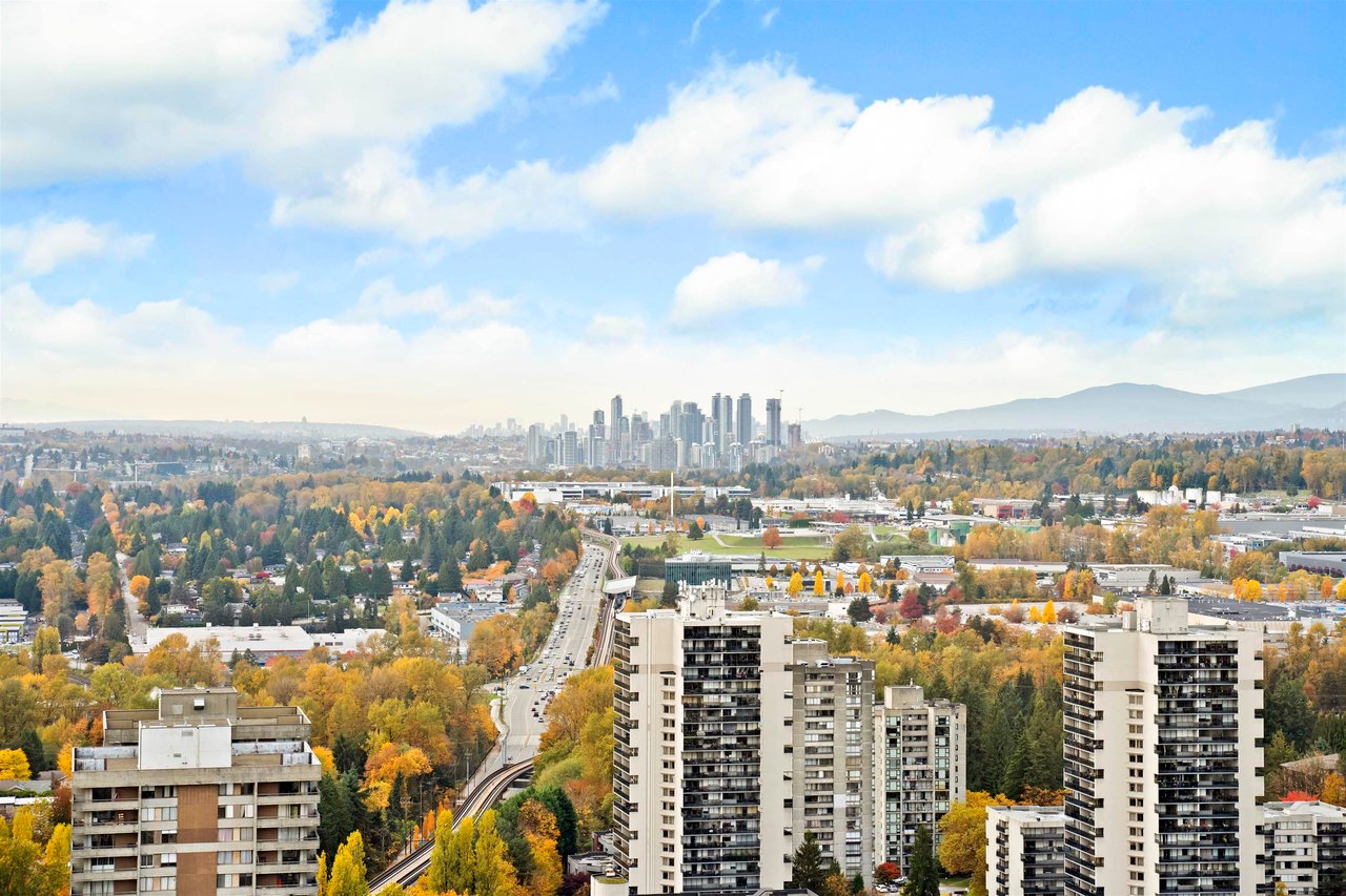 3208-3809 Evergreen Pl