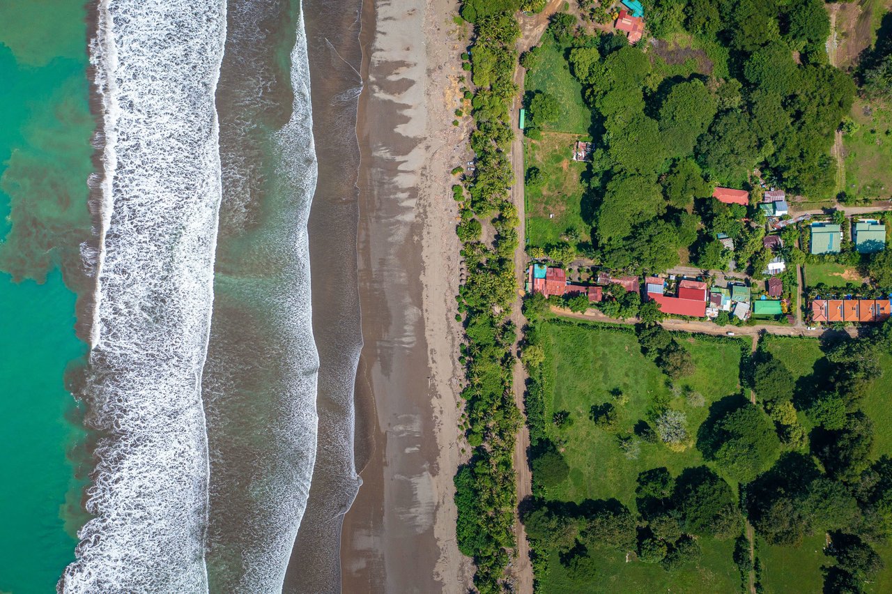 Villa del Sol: Steps To The Beach With A Private Pool