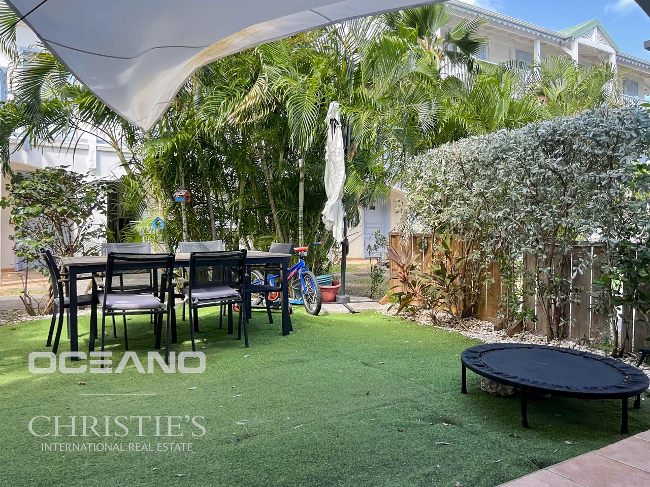 2 bedroom condo - ANSE MARCEL 
