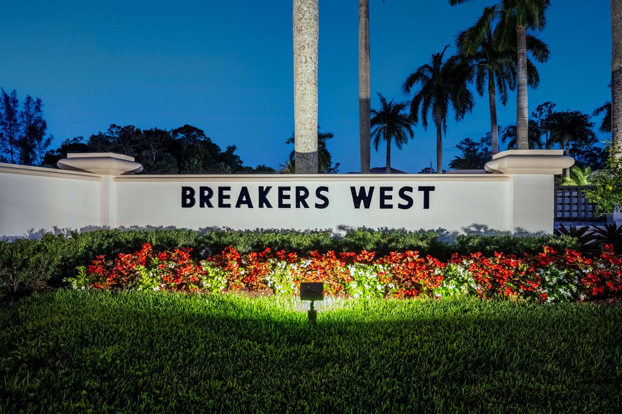 Breakers West Country Club