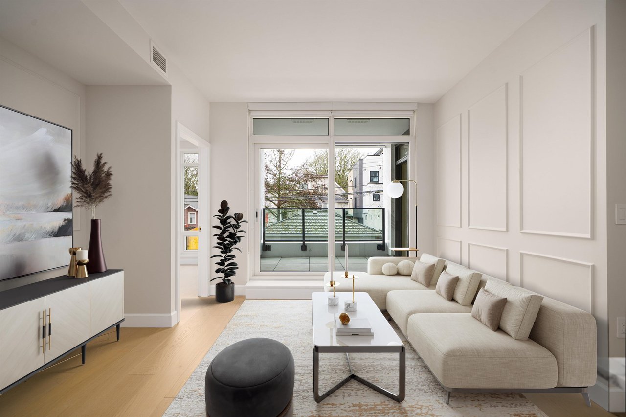 203-3668 W 10th Ave