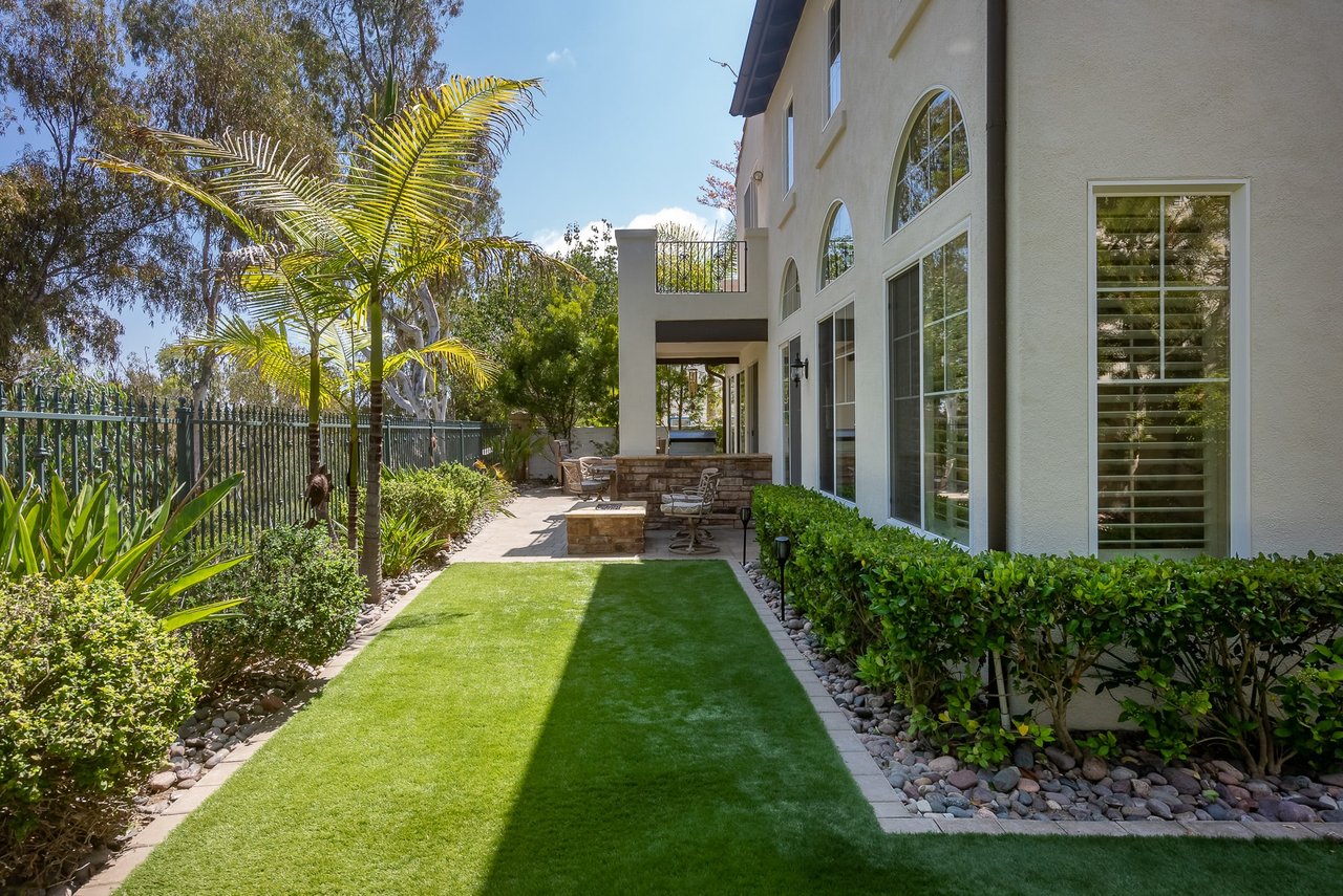 1308 Corvidae Street