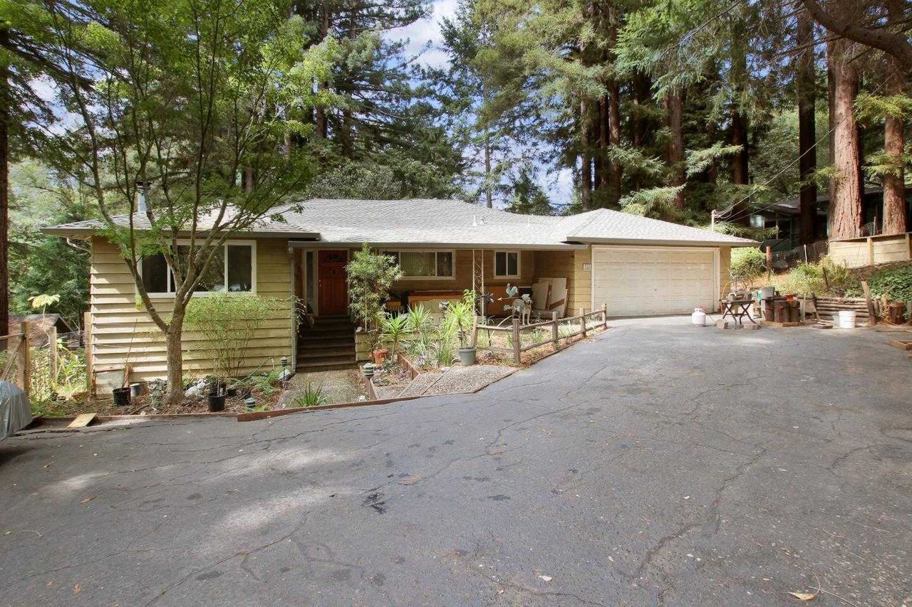 755 Highland DR