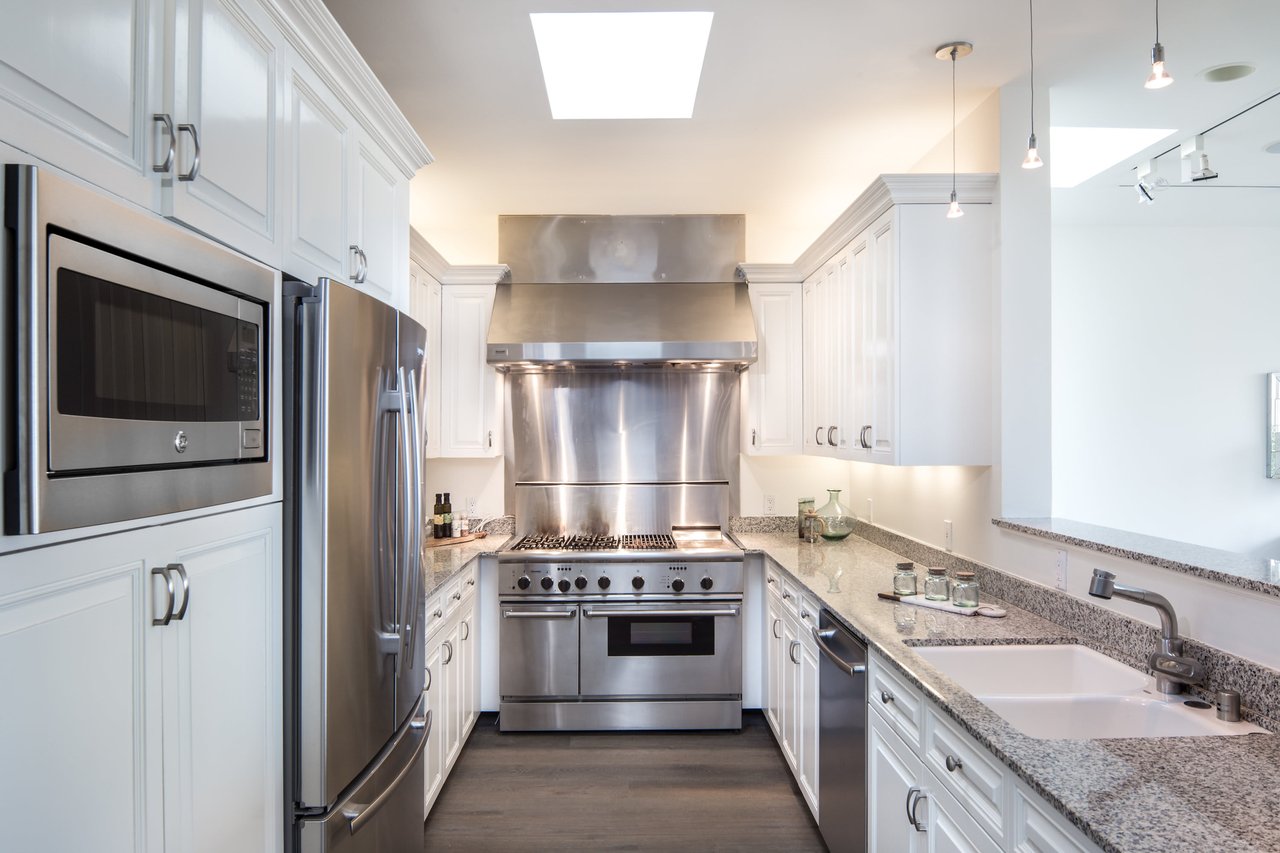 Commanding Views on Coveted Cumberland