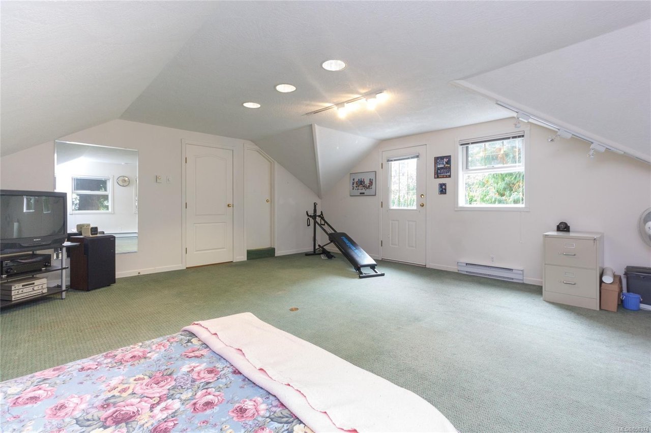764 Piedmont Dr