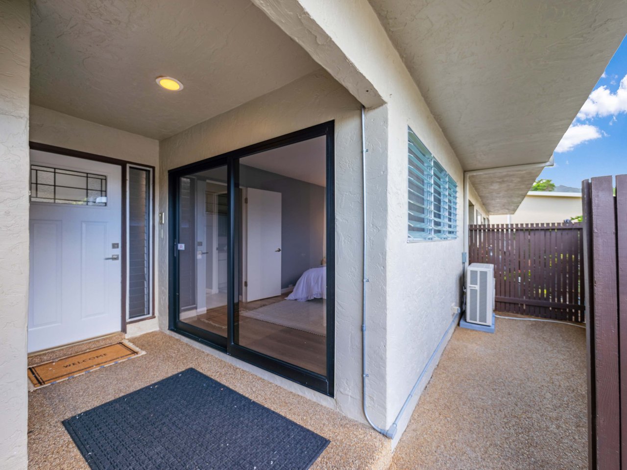 6204 Keokea Pl