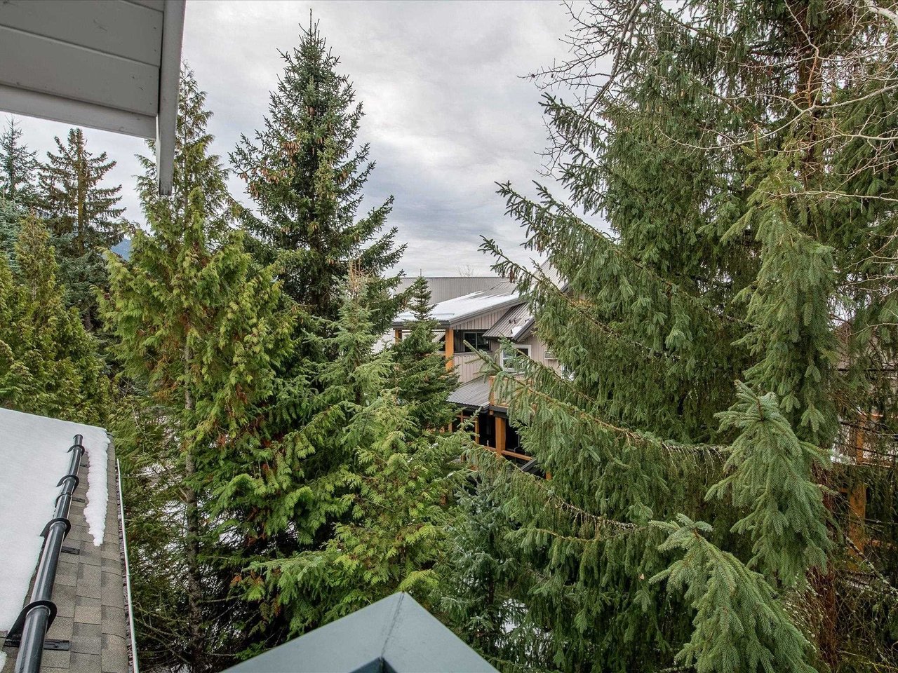 203-4405 Blackcomb Wy