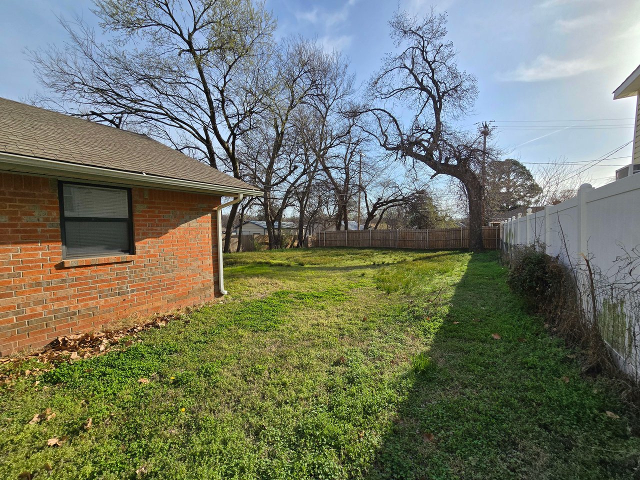 807 N Beard