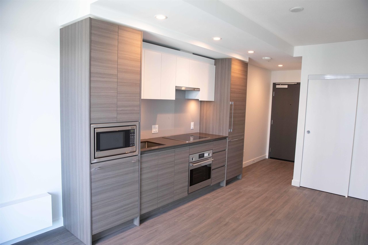 1707-13615 Fraser Hwy