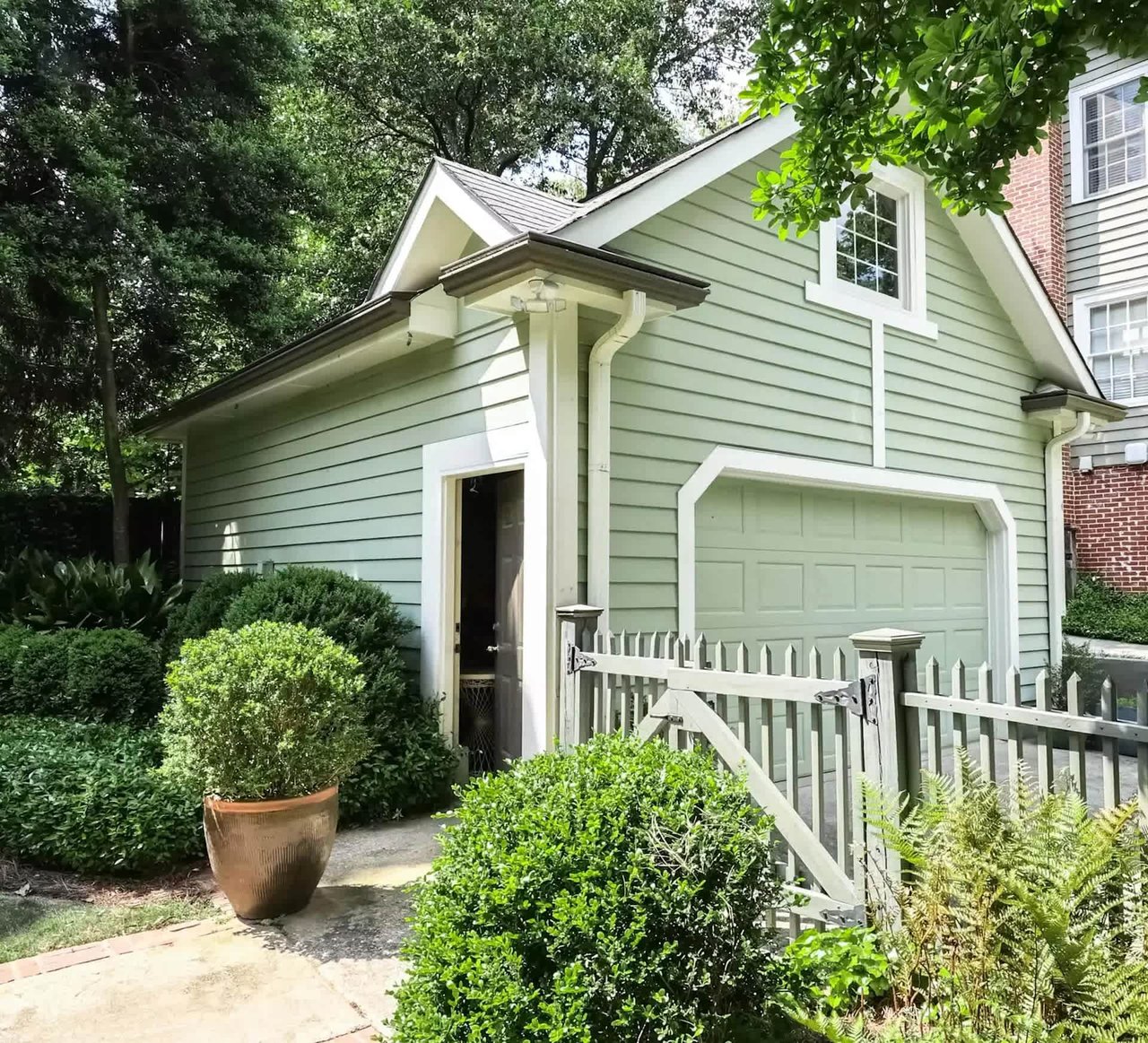 Classic and Historic Home in Brookwood Hills