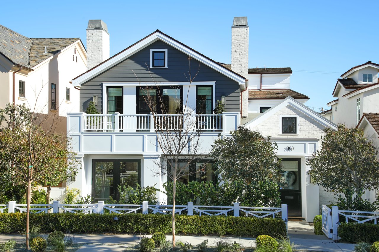 308 Poinsettia Avenue