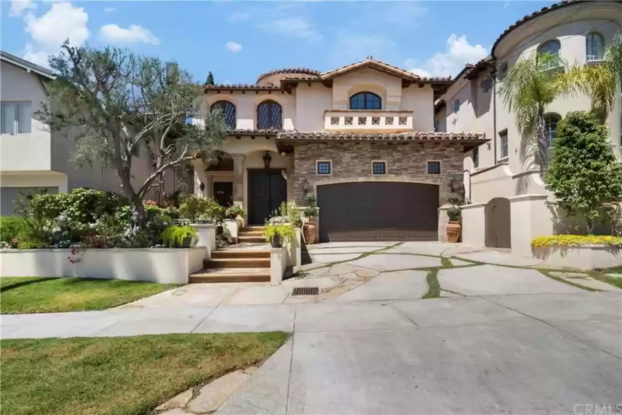 4 Luxury Redondo Beach Homes Currently on the Market