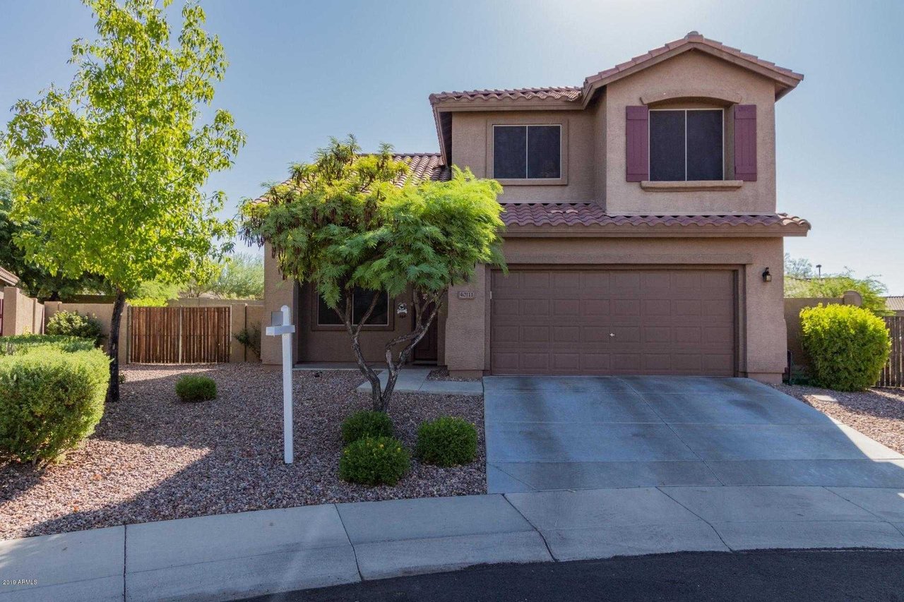 40111 N Graham Court