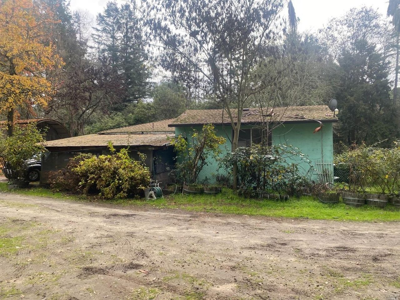 1610 Laguna Rd
