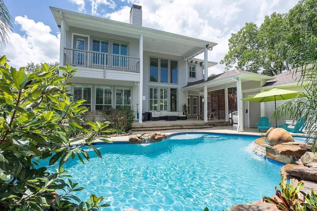 1218 Bluebonnet Dr