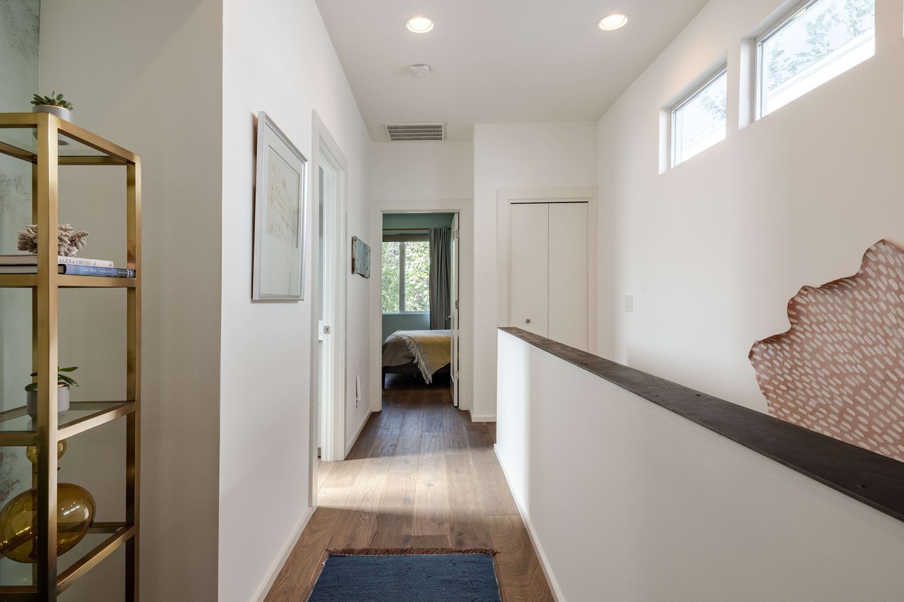 608 W Annie St # B