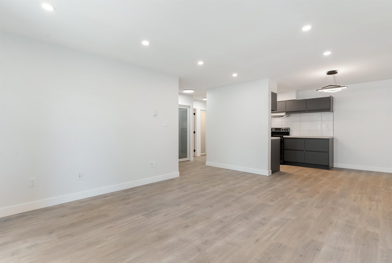 504-9867 Manchester Dr