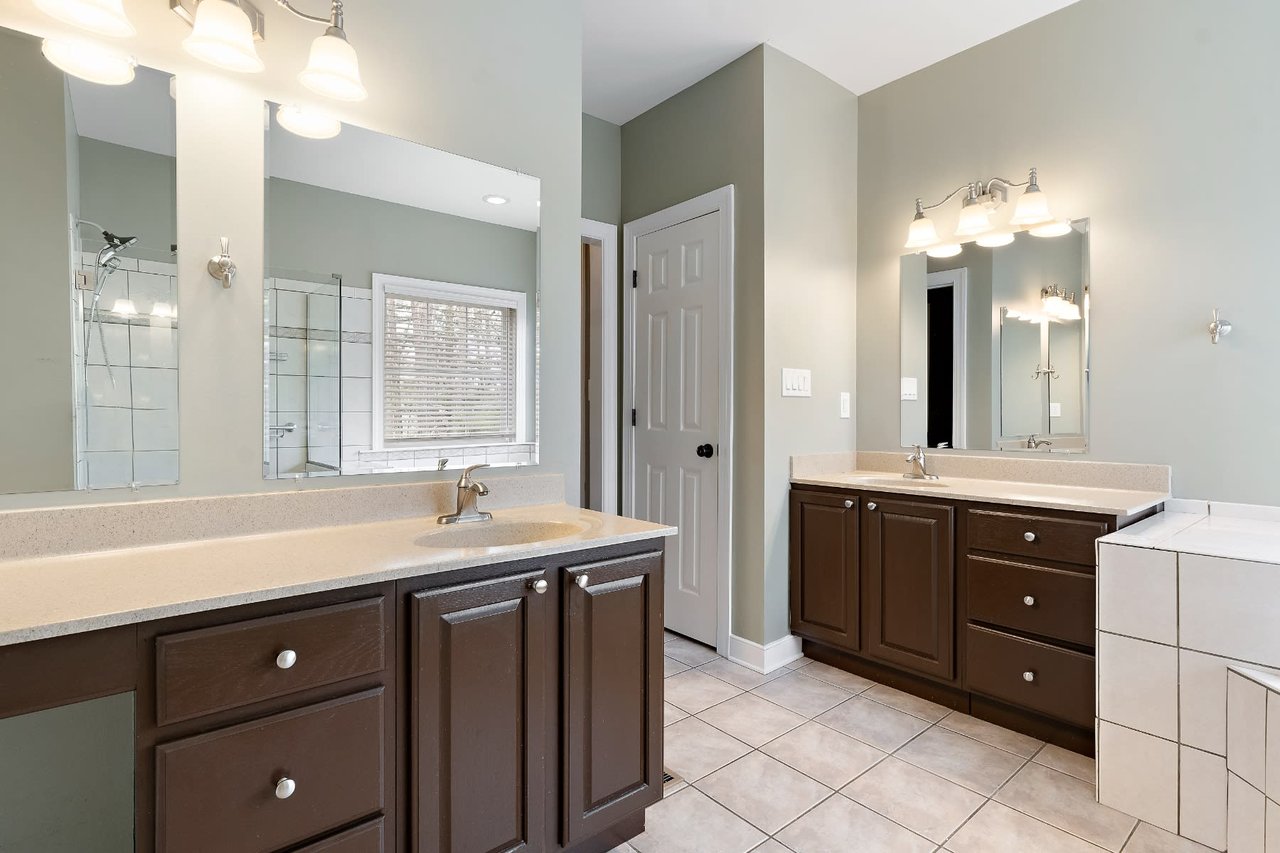 8805 Thornton Heath Drive