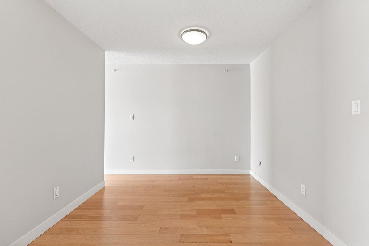 416-1635 W 3rd Ave