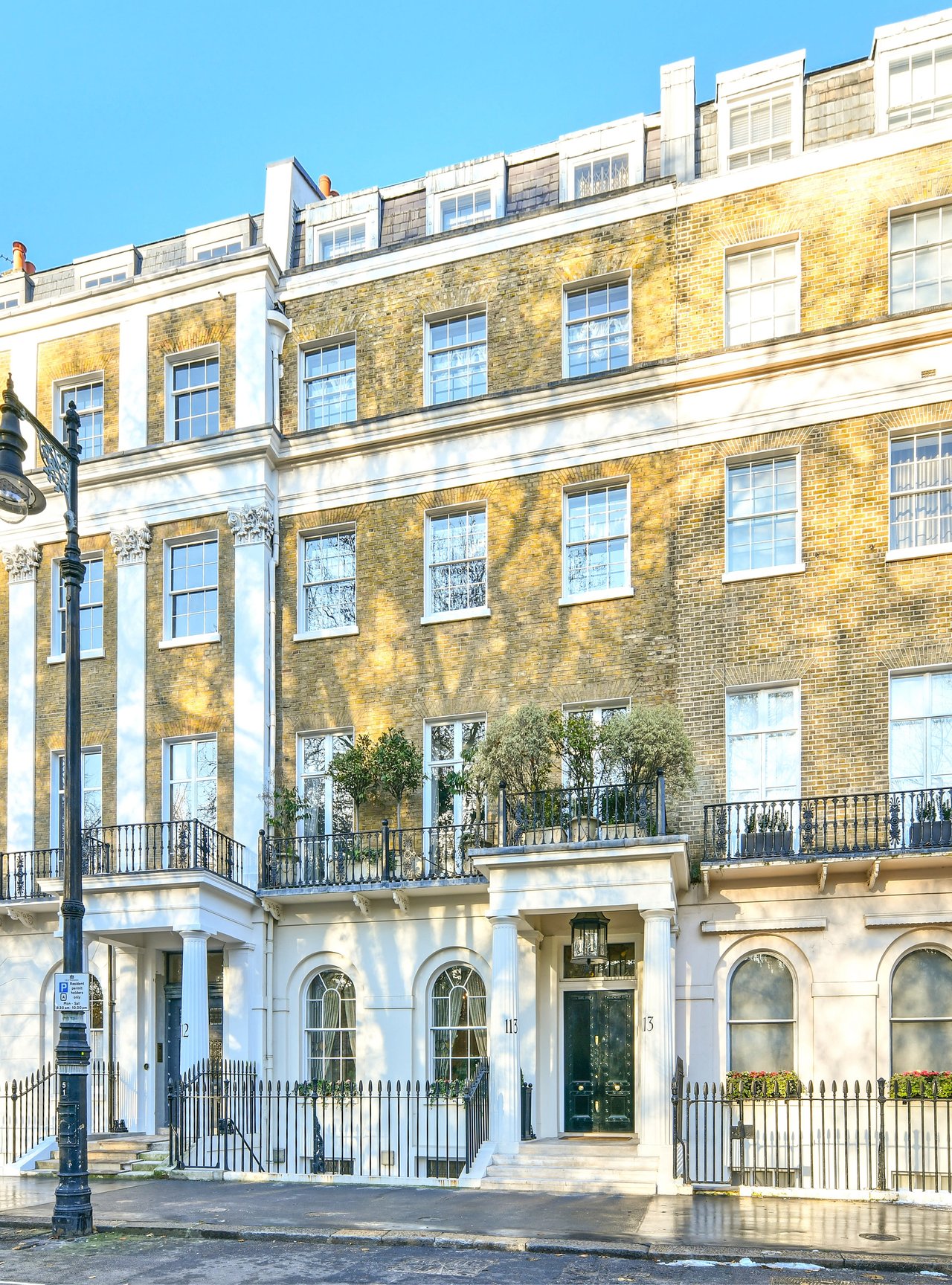 113 Eaton Square