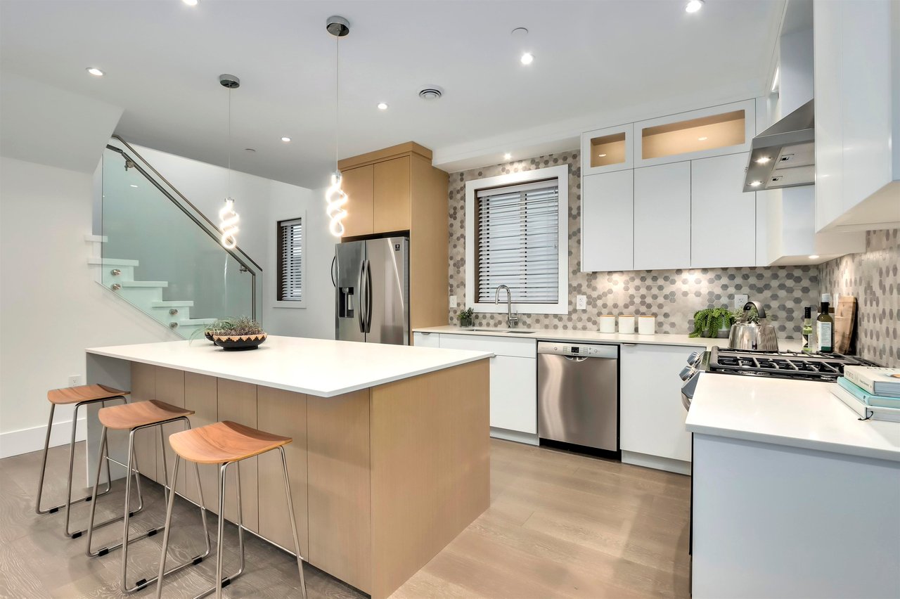 656 E 13th Avenue, Vancouver