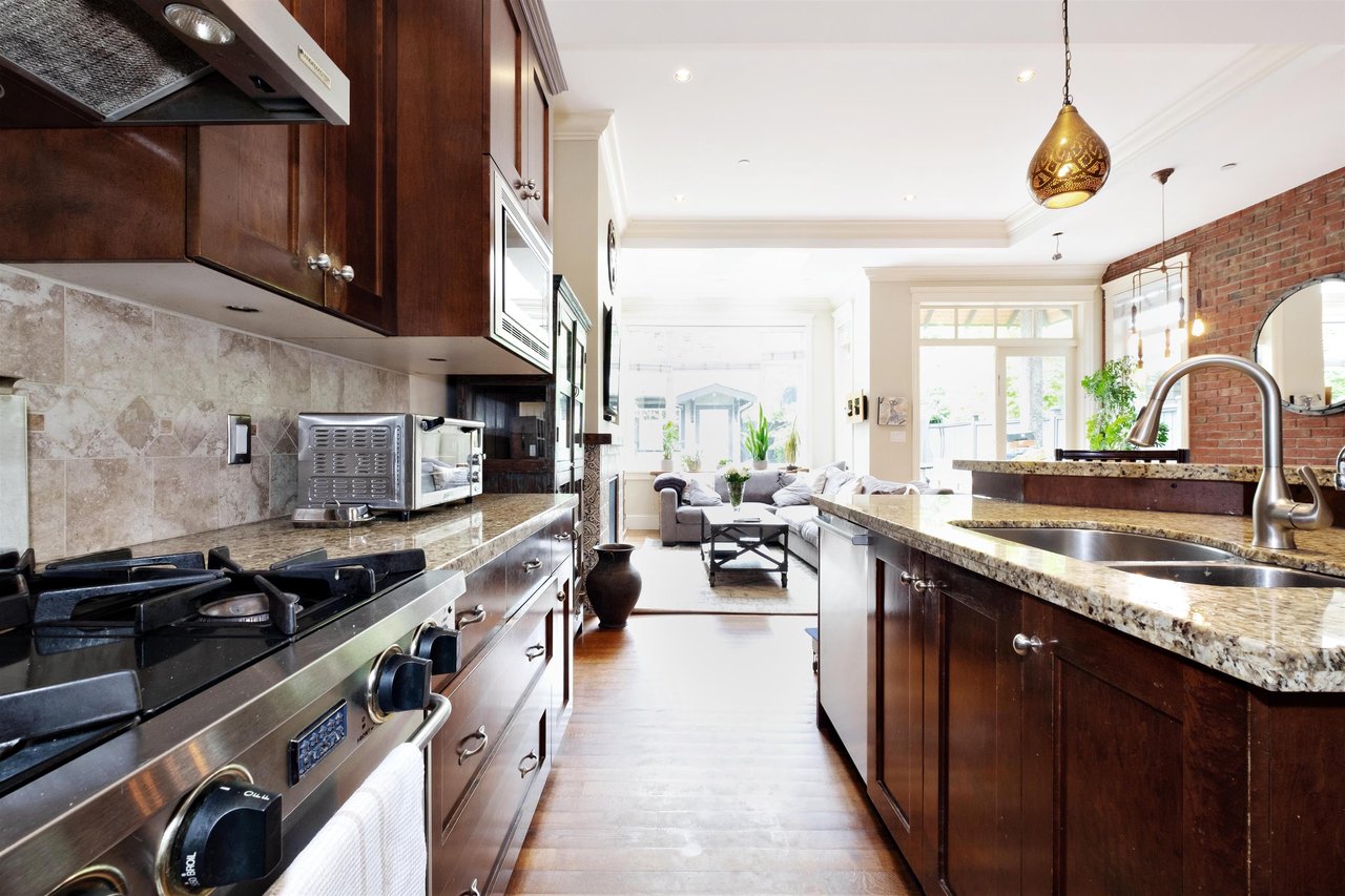 2222 W 13th Ave