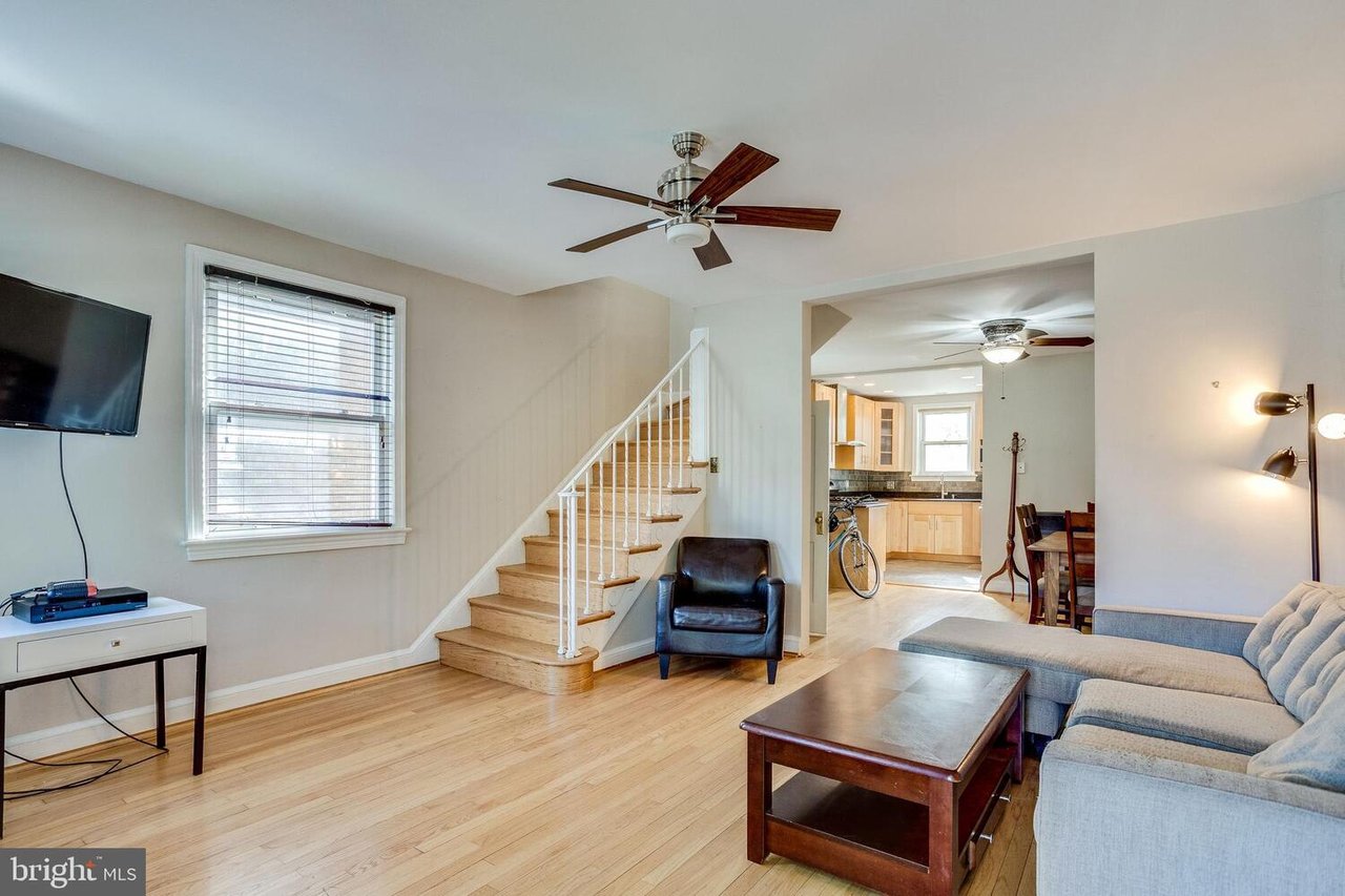 434 Longfellow St NW