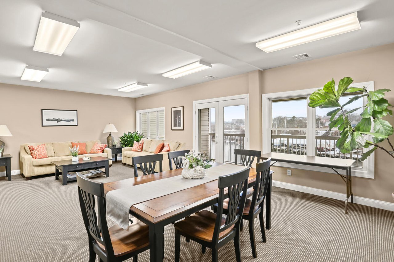 4 Daskams Lane, Norwalk