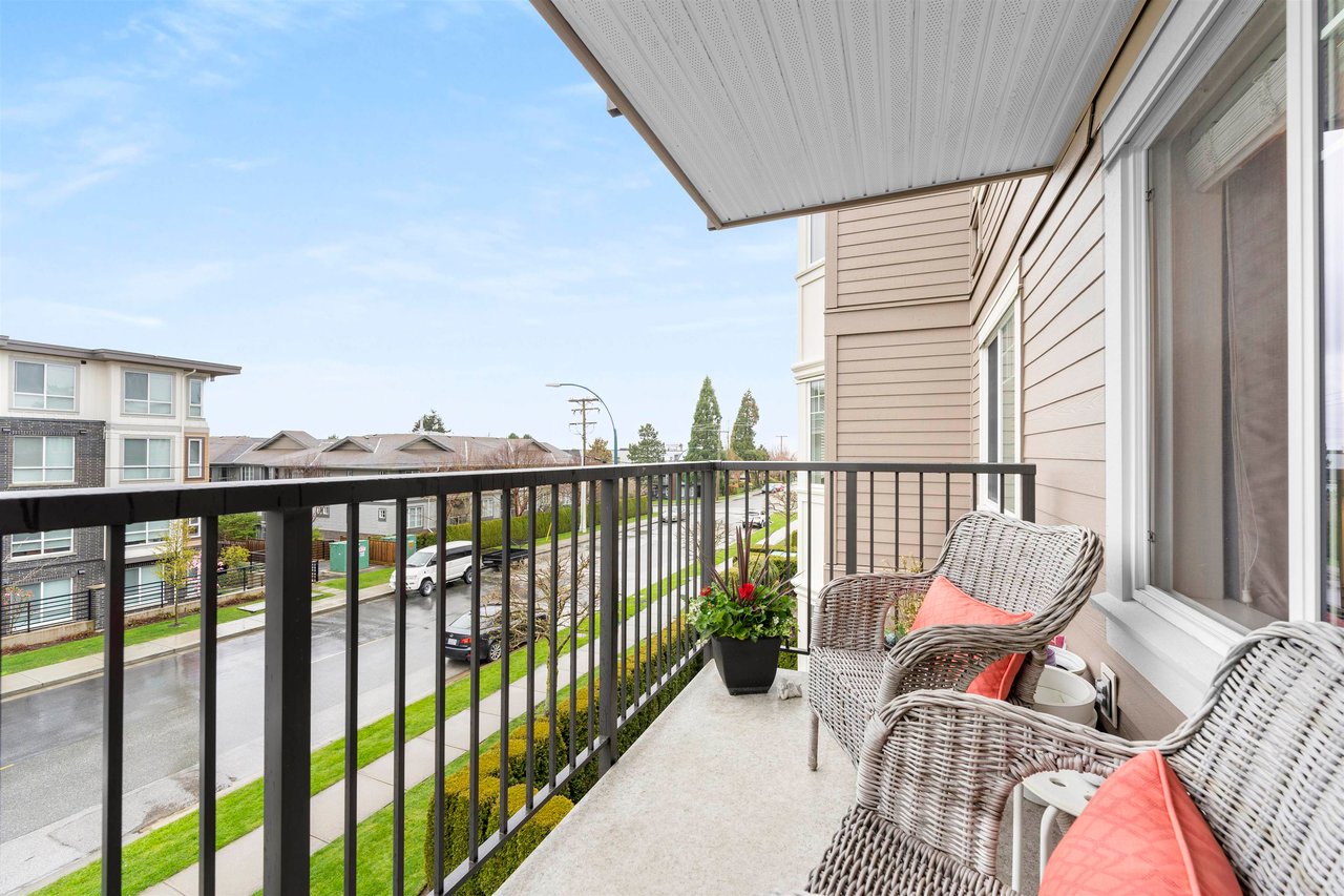 305-15389 Roper Ave