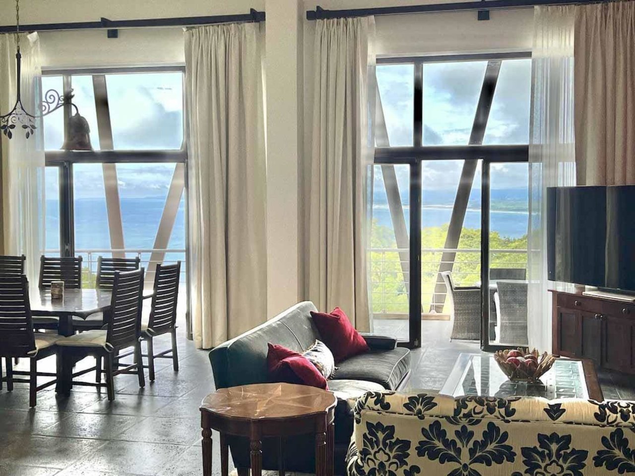 Balinese Inspired Luxury Penthouse, Manuel Antonio, Puntarenas