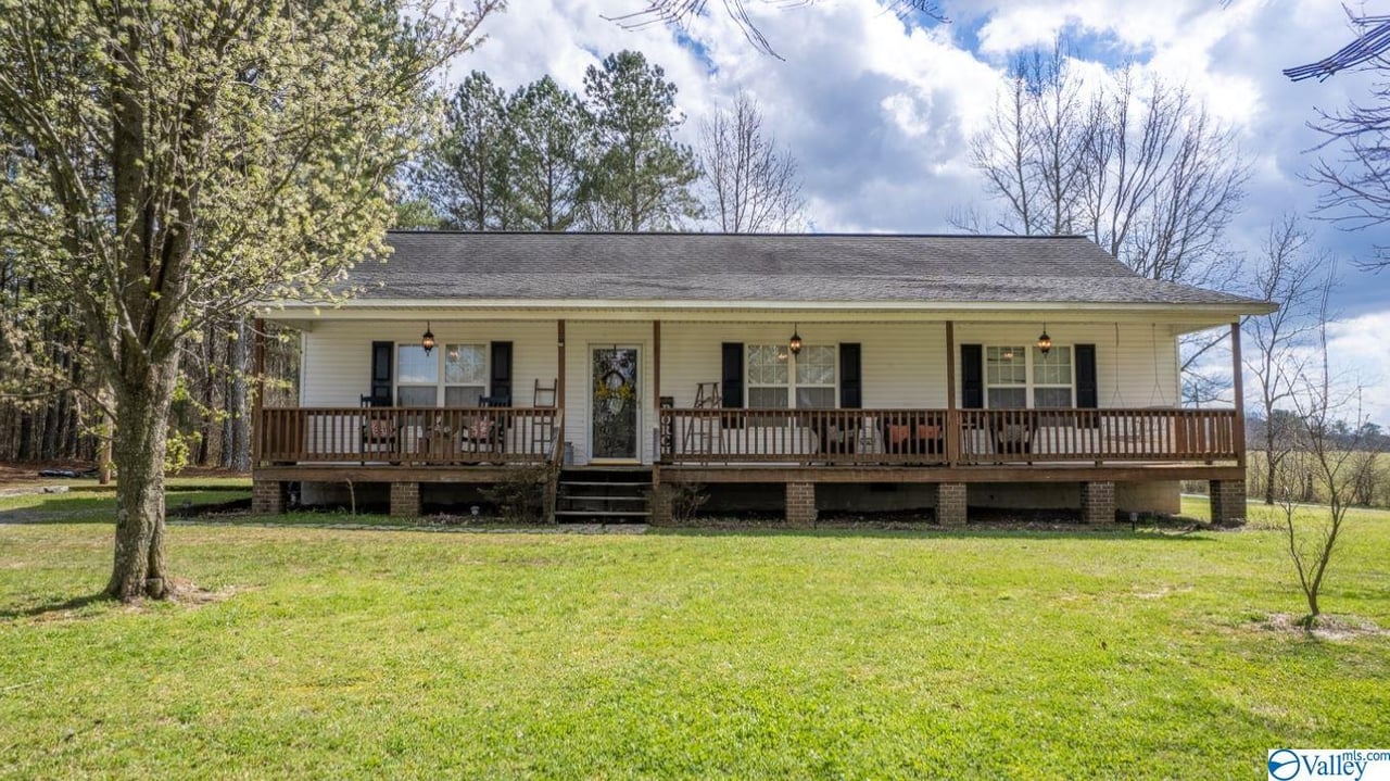 1699 Lacy Rd